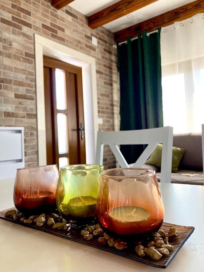 Studio Apartman Luka Starigrad Paklenica Exteriér fotografie